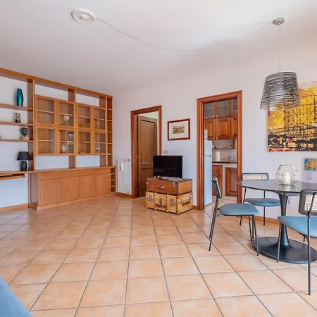 Da Cecilia Piramide Cestia Lägenhet Rom